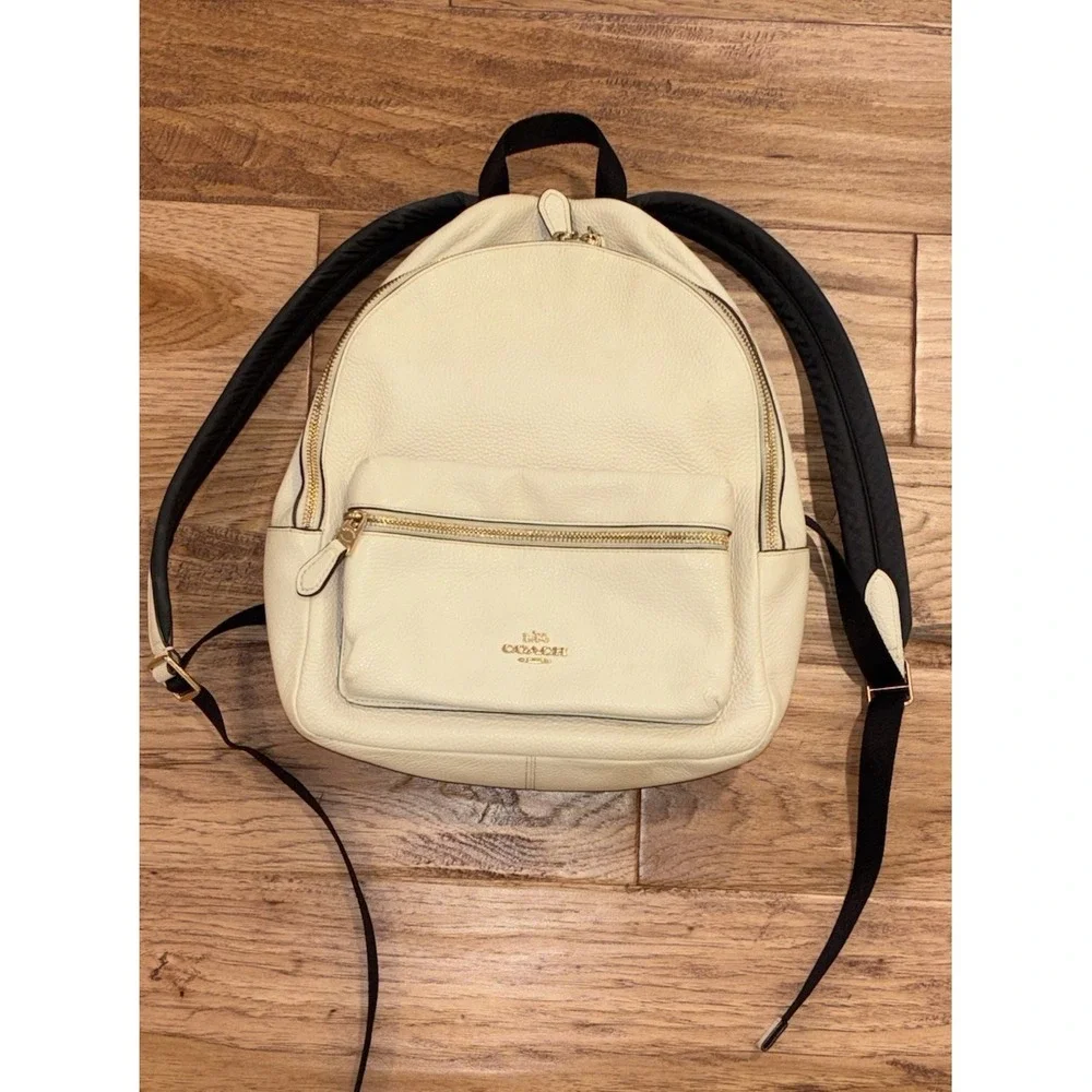 COACH Charlie Backpack Pebble Leather White Unisex Genuine Leather Bag 13x11x4 - Picture 1 of 16